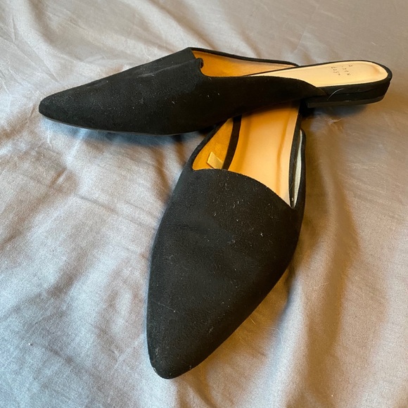 Women’s size 11 backless loafers - Picture 3 of 4